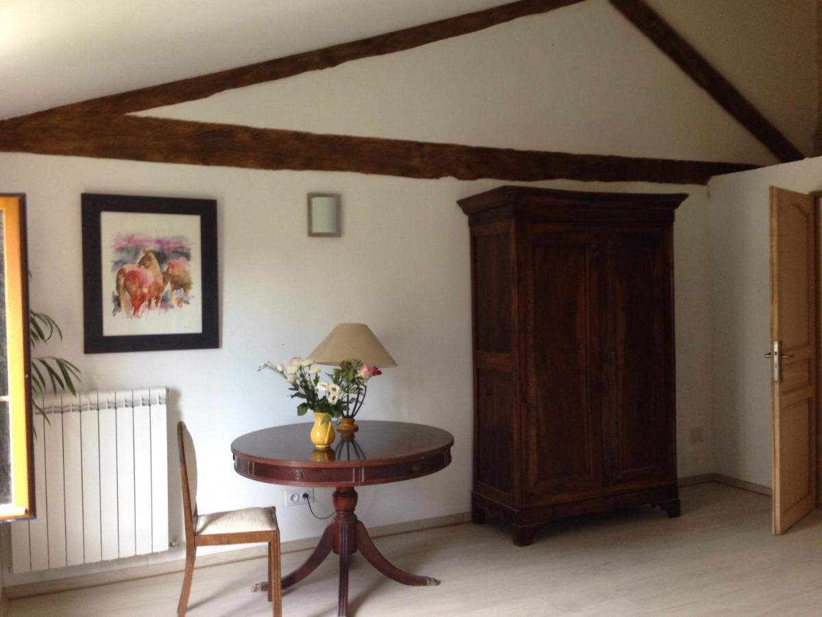 La Maison Ocre Saint-Julien-de-Briola Екстер'єр фото