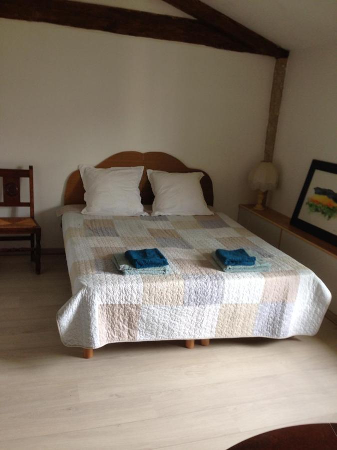 La Maison Ocre Saint-Julien-de-Briola Екстер'єр фото